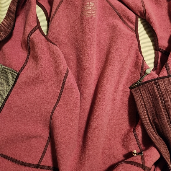 Women's LL Bean Vest - Picture 5 of 6